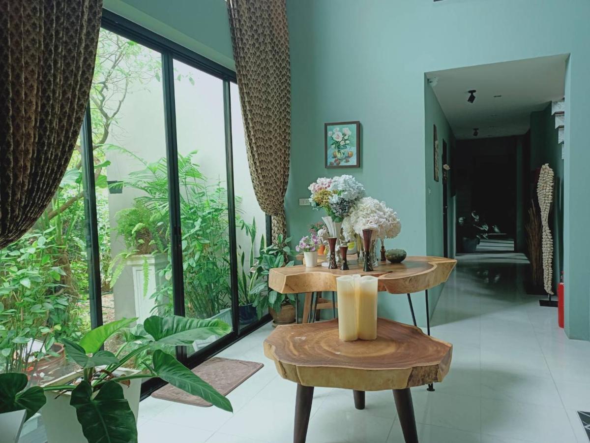 Sri Ngachang Hotel